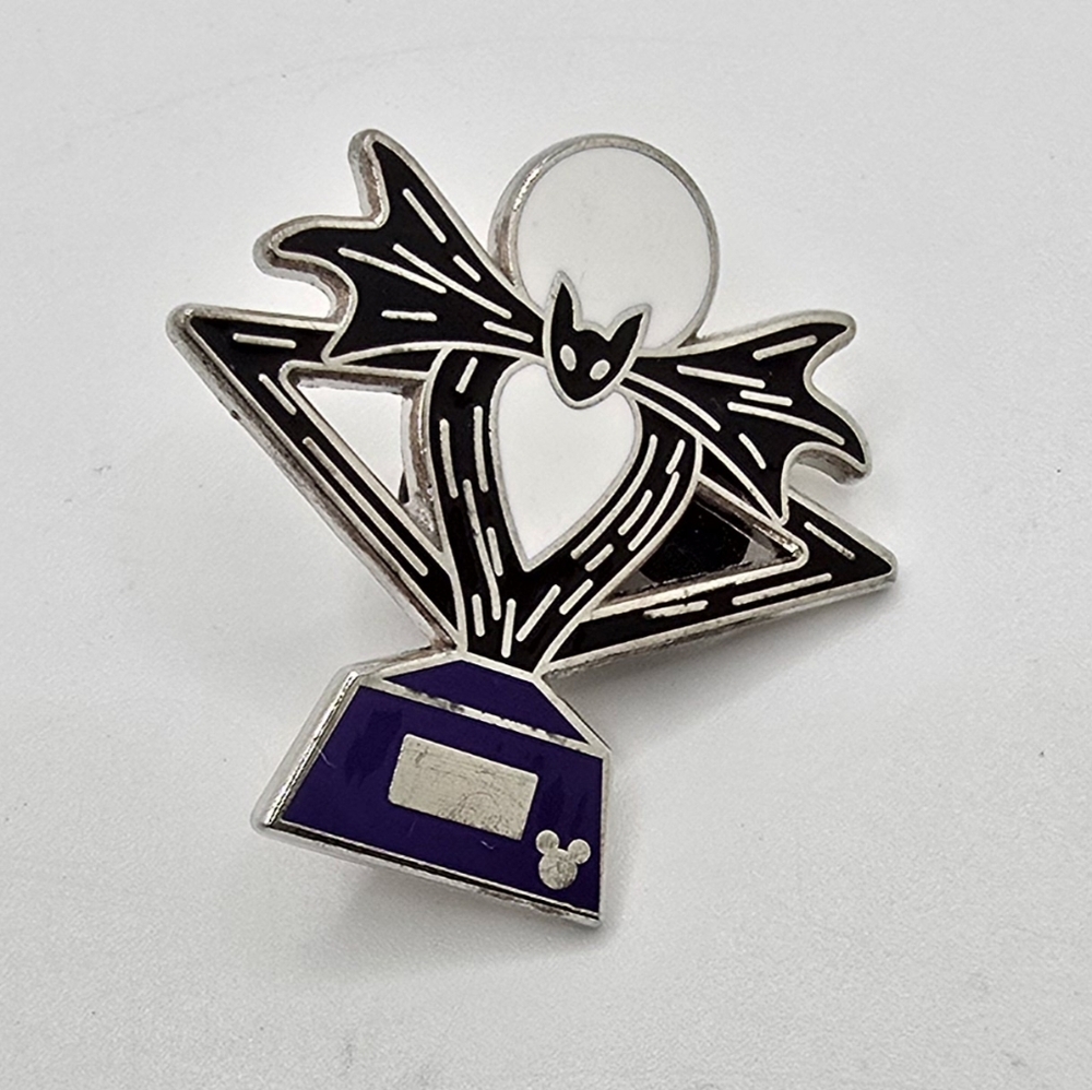 Jack Skellington Trophies 2019 Hidden Mickey Disney Pin GUC - Picture 1 of 2